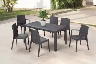 Auchan SALON DE JARDIN GRIS ANTHRACITE 6 PERSONNES URANO offre
