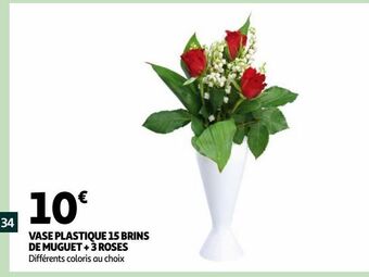 Auchan Vase plastique 15 brins de muguet + 3 roses offre