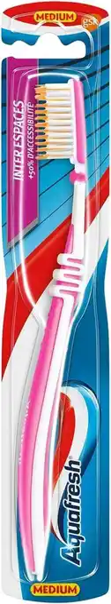 Match Aquafresh brosse à dents inter espaces offre