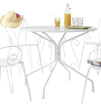 Géant Casino Table de jardin romantique offre