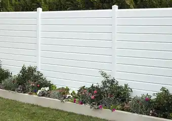 Brico Dépôt Lame de clôture persienne pvc blanc - l. 1,80 m x l. 14 cm x ép. 30 mm offre
