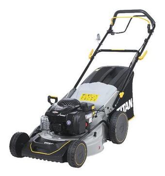 Brico Dépôt Titan tondeuse thermique auto-tractée 140 cm3 offre
