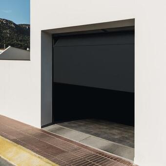 Brico Dépôt Goodhome porte de garage sectionnelle motorisée h. 200 cm l. 240 cm grise offre