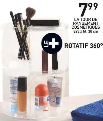 La tour de rangement cosmétiques
