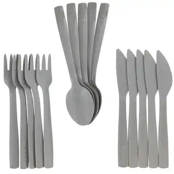 Couverts en plastique