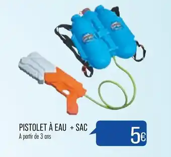 Match Pistolet à eau + sac offre