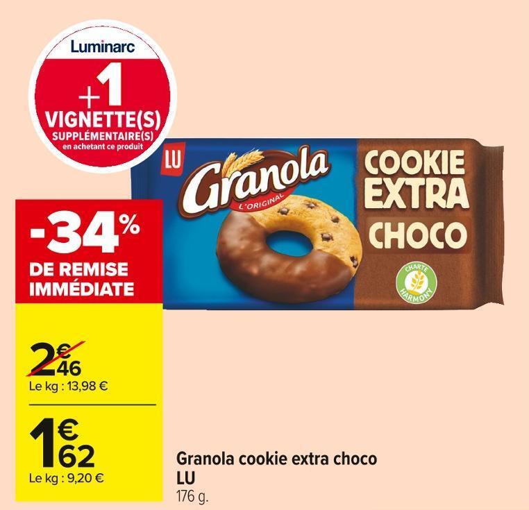Promo Lu granola cookie extra choco chez Carrefour Market