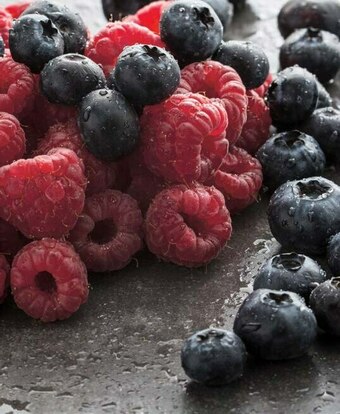 Auchan FRAMBOISES OU MYRTILLES offre