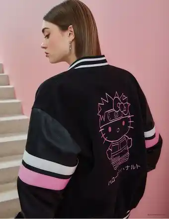 Jennyfer Blouson hello kitty x naruto offre
