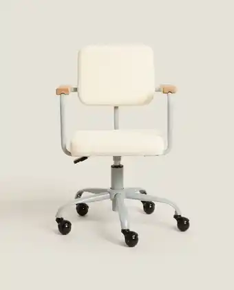 Swivel desk chair