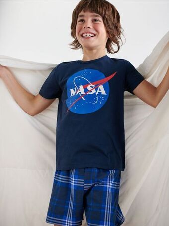 Nasa pizsamaszett