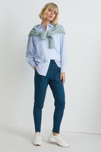 Cloth trousers - mid-rise waist - tapered fit
