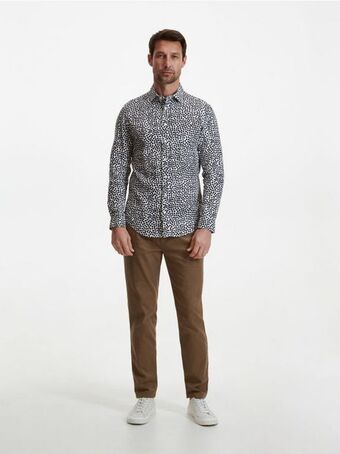 Reserved Aprómintás slim fit ing ajánlat