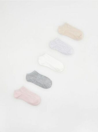 Reserved 5 pár pamutban gazdag zokni ajánlat