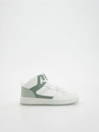 Vastagtalpú sneakers cipő