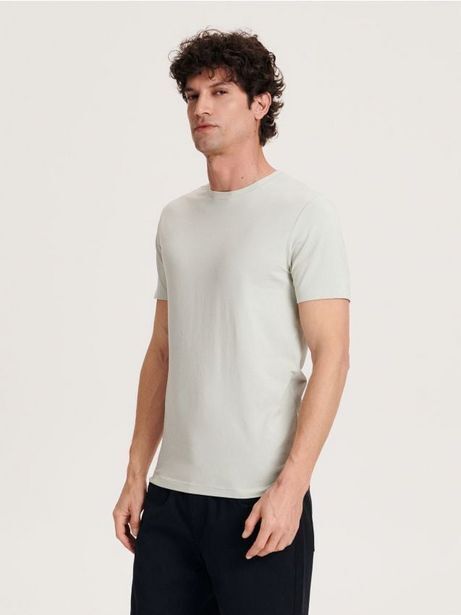 Reserved Regular szabású, tencel™ modálban gazdag póló ajánlat