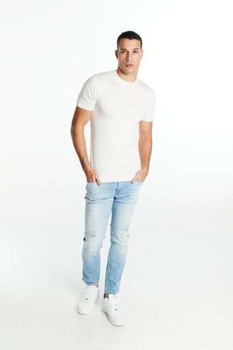 New Yorker Slim straight denim with destroys ajánlat