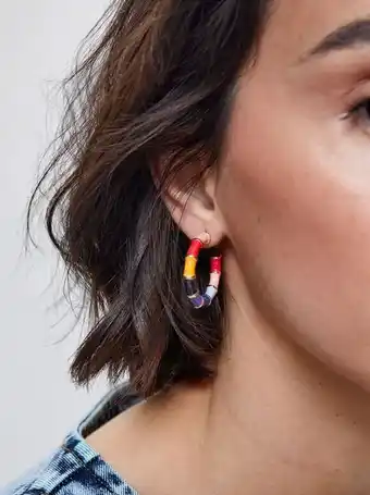 Parfois Enamel hoop earrings enamel hoop earrings ajánlat