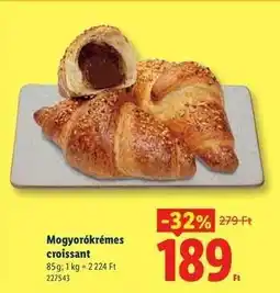 Lidl Mogyorókrémes croissant ajánlat