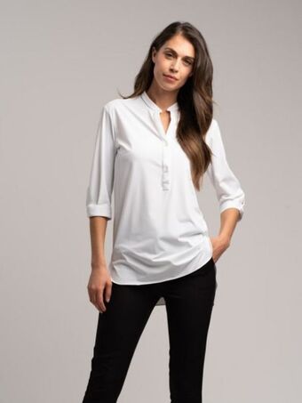 Camicia donna realizzata in tessuto tecno traforato