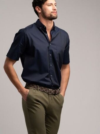 Invidia Camicia uomo manica corta tinta unita vestibilità regular fit offerta