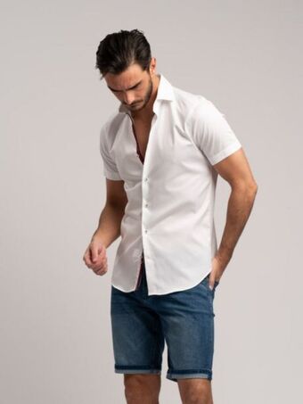 Invidia Camicia uomo tinta unita a manica corta , realizzata in cotone piquet stretch offerta