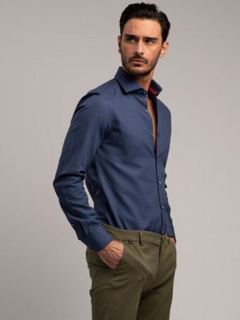 Invidia Camicia uomo tinta unita in cotone armaturato offerta
