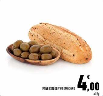 Conad Superstore Pane con Olive/Pomodoro offerta