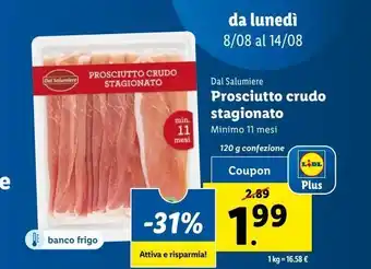 Prosciutto crudo stagionato dal salumiere
