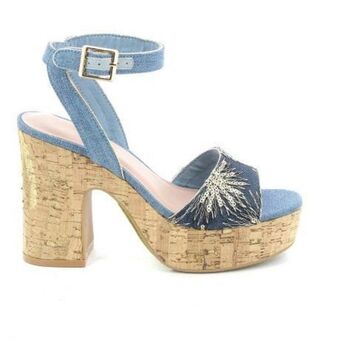Scarpe&Scarpe Sandali con tacco offerta