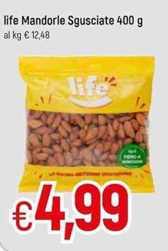 Famila life Mandorle Sgusciate 400 g offerta