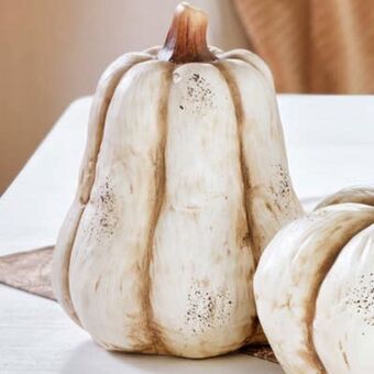 Deko-kürbis für den herbst