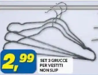 Risparmio Casa Ordinett Set 3 Grucce per Vestiti Non Slip offerta