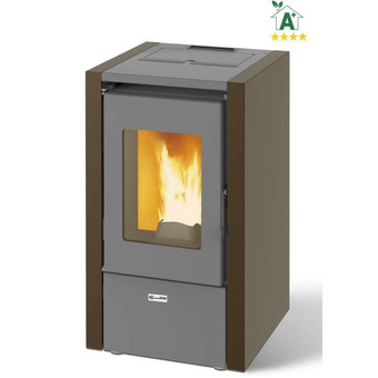 Brico Io Canadian stove stufa a pellet da 6kw di piccole dimensioni ma con un grado di efficienza veramente elevato, superiore al 90%. offerta