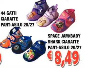 Cossuto 44 Gatti Ciabatte Pant-Asilo 20/27, Space Jam/Baby Shark Ciabatte Pant-Asilo 20/27 offerta