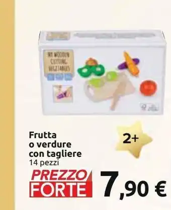 Frutta o verdura con tagliere