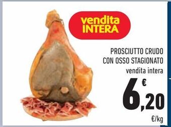 Conad City Prosciutto crudo con osso stagionato offerta