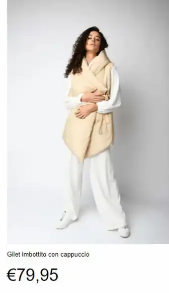 Gilet imbottito con cappuccio