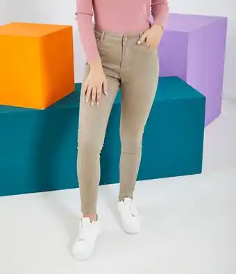 Pantaloni push up colorati
