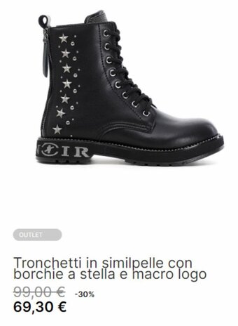 Tronchetti in similpelle con borchie a stella e macro logo