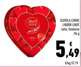 Conad Lindt Lindor Scatola Cuore Latte Fondente 96 g offerta