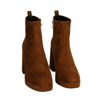 Ankle boots cognac in microfibra, tacco 9,5 cm