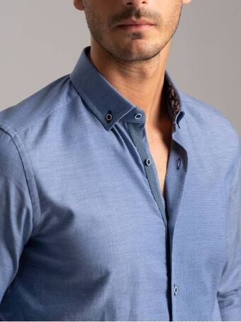Invidia Camicia uomo tinta unita in tessuto armaturato collo botton down offerta