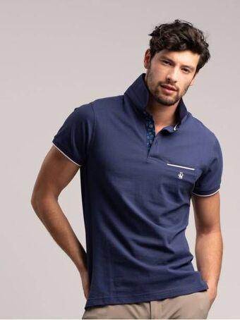 Invidia Polo uomo manica corta tinta unita realizzata in piquet con taschino offerta