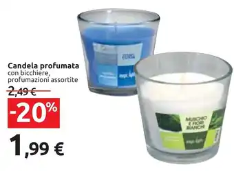 Carrefour Candela profumata con bicchiere, profumazioni assortite offerta