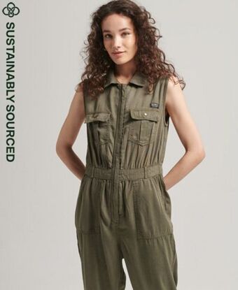 Superdry Tuta intera in stile militare vintage offerta