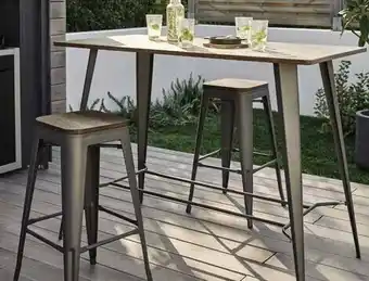 Set tavolo alto e 6 sgabelli