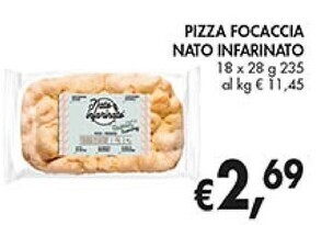 Pizza focaccia nato infarinato