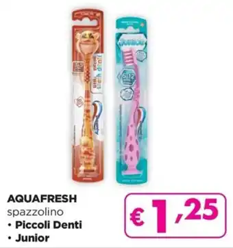 Acqua & Sapone AQUAFRESH spazzolino • Piccoli Denti Junior offerta