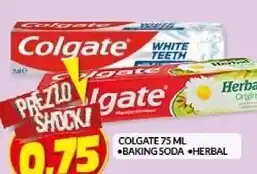 Risparmio Casa Colgate baking soda offerta